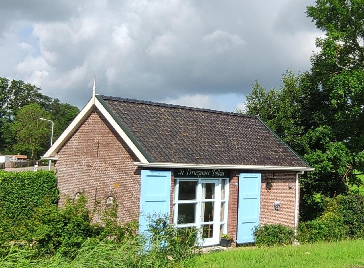 Het Driezumer Tolhuis Driesum エクステリア 写真